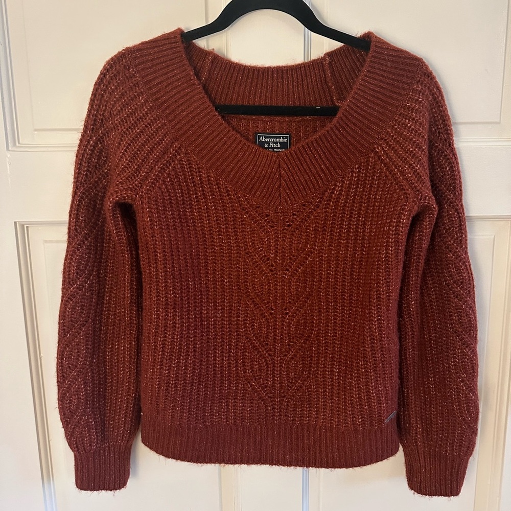 Abercrombie & Fitch knit sweater